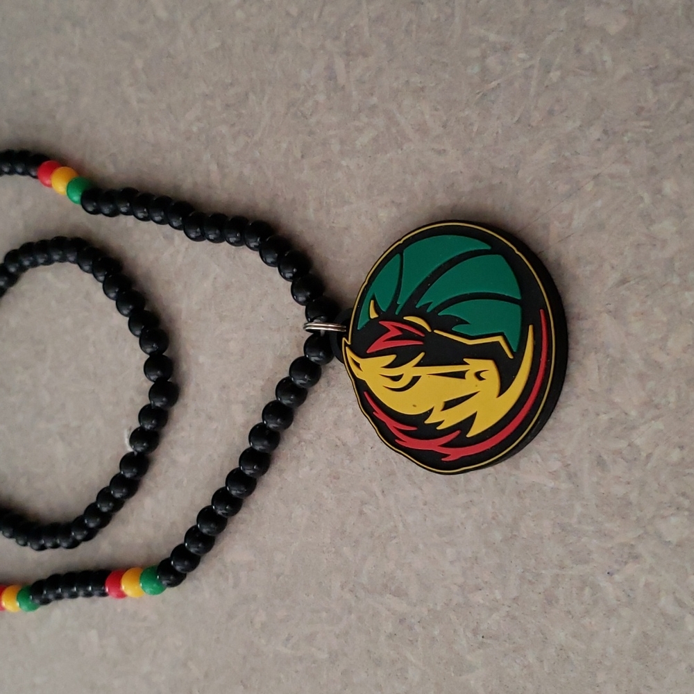 Dallas Mavericks beaded necklace